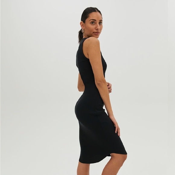 Aritzia Community Black Crew-neck Tank Ribbed Knit Sleeveless Midi Dress Size S - Picture 12 of 14